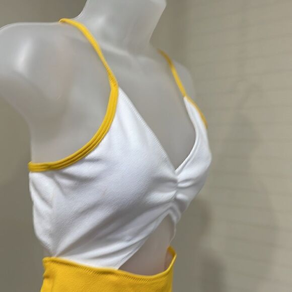 NWOT Cupshe Yellow White One Piece Swimsuit.  Size M medium 8/10 - Picture 3 of 13